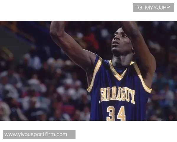 朱正首秀对位五星高中生5投0中却罚球全中贡献4分2板4助